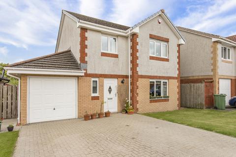 4 bedroom detached house for sale, Allison Gardens, Blackridge