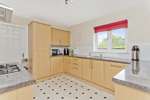 62 Allison Gardens, Blackridge, Bathgate, EH48 3AZ