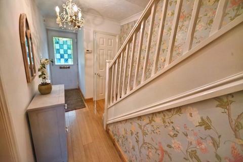 4 bedroom detached house for sale, 30 Church Meadow, Shifnal. TF1 9AD