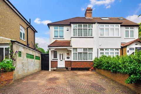 3 bedroom semi-detached house for sale, Stayton Road, Sutton