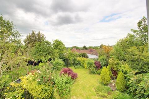 undefined, Plough Hill, Cuffley EN6