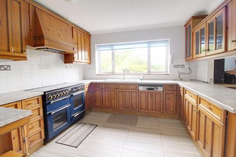 undefined, Plough Hill, Cuffley EN6