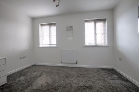 3 bedroom semi-detached house to rent, Bancroft Drive, Ingleby Barwick