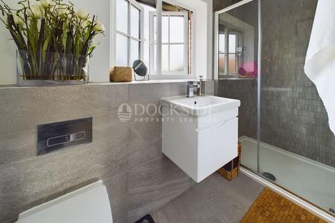 48 Braeburn Drive, Hoo, Rochester, ME3 9US