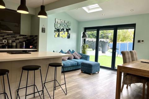 3 bedroom semi-detached house for sale, Kingsway, St George, Bristol