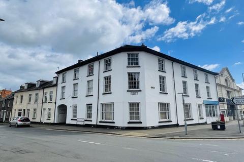 1 bedroom apartment to rent, Monk Street, Abergavenny