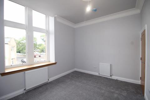 2 bedroom flat to rent, Hunter Street, Kirkcaldy
