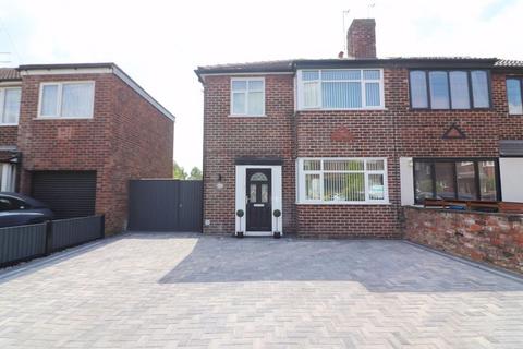 3 bedroom semi-detached house for sale, Crawford Avenue, Manchester M28