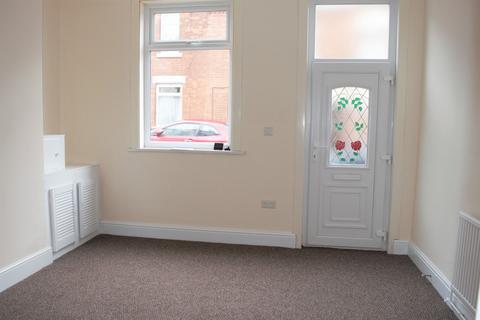 2 bedroom terraced house to rent, Linden Street, Mansfield, Nottinghamshire, NG19 7EG