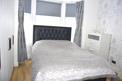 170 Hurst Grove, Bedford, MK40 4DS