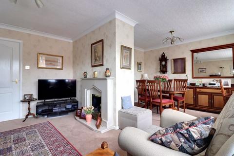 14 Elm Close, Great Haywood, Stafford, ST18 0SP