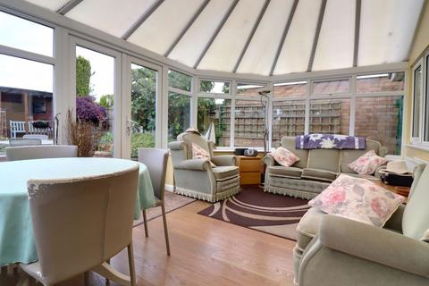 14 Elm Close, Great Haywood, Stafford, ST18 0SP