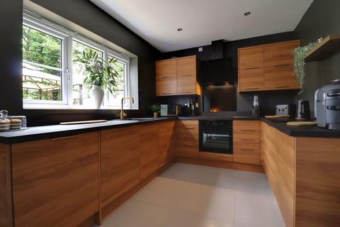 18 Green Close, Great Haywood, Stafford, ST18 0WF