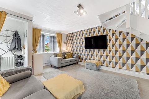 2 bedroom semi-detached villa for sale, 4 Forge Vennel, Kilwinning, KA13 6UE
