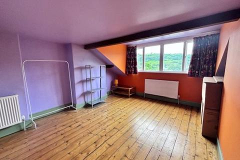 3 bedroom terraced house to rent, Nutclough, Hebden Bridge HX7