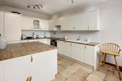 5 bedroom cottage for sale, First Drive, Teignmouth
