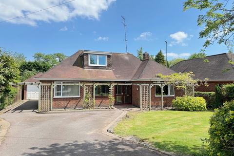 3 bedroom detached bungalow for sale, Beechwood Gardens, Coventry