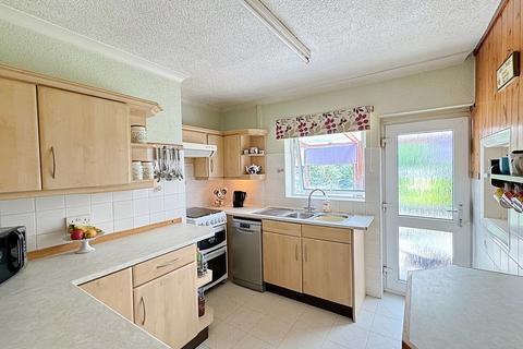 3 bedroom detached bungalow for sale, Beechwood Gardens, Coventry