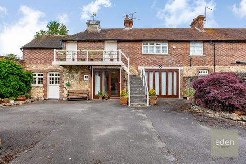 4 bedroom coach house for sale, Lunsford Lane, Larkfield, ME20