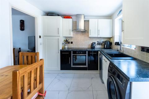 2 bedroom terraced house for sale, Meadow Way, Caerphilly, CF83 1TF