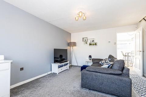 1 Edale Close, Irlam, Manchester, M44 6DS