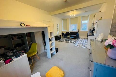 Studio to rent, Allitsen Road, London NW8