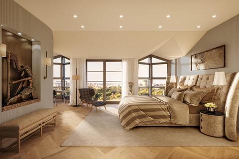 3 bedroom penthouse to rent, Kensington Garden Square