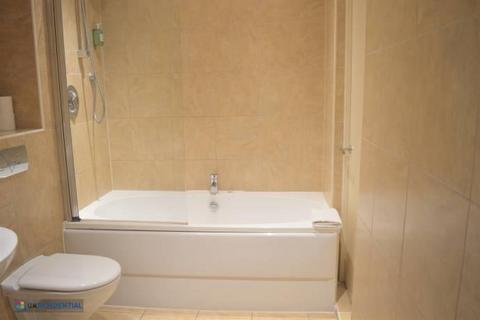 1 bedroom flat to rent, West Street, Sheffield, South Yorkshire, UK, S1