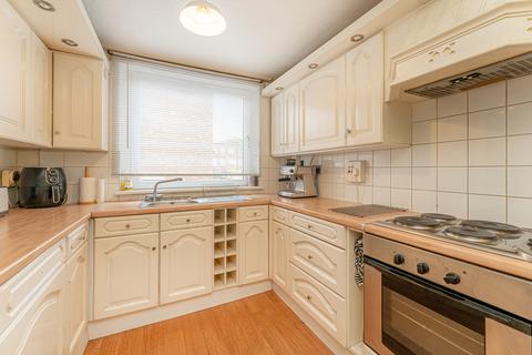 3 bedroom maisonette for sale, Kemps Drive, Poplar E14