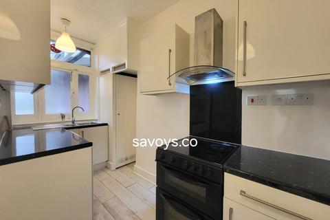 2 bedroom flat to rent, Grove End House, Grove End Road,St Johns Wood