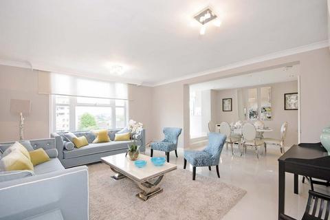 3 bedroom apartment to rent, St. Johns Wood Park, London NW8