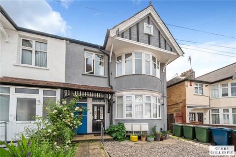Studio for sale, Pinner View, Harrow, Middlesex
