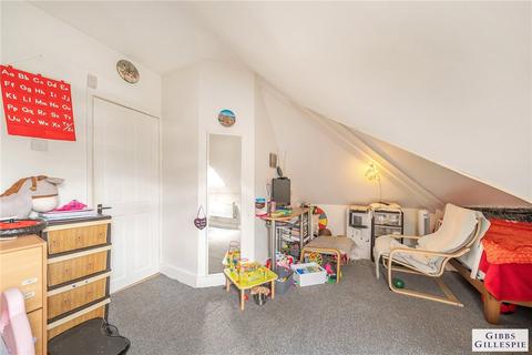 Studio for sale, Pinner View, Harrow, Middlesex