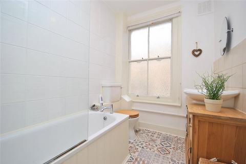 1 bedroom apartment for sale, Wansey Street, Walworth, London