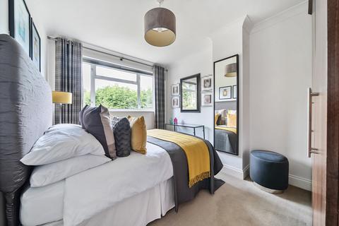 3 Bassetts Close, Orpington, BR6 7AQ