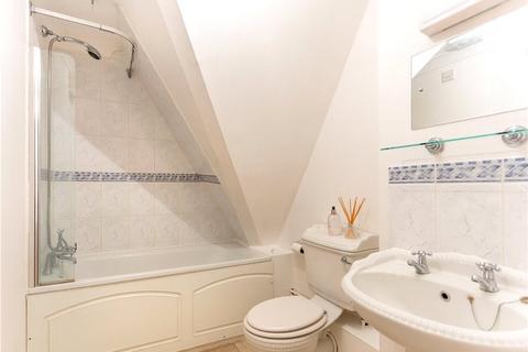 12, Elizabeth Court Beaumont Road, Windsor, SL4 1HJ