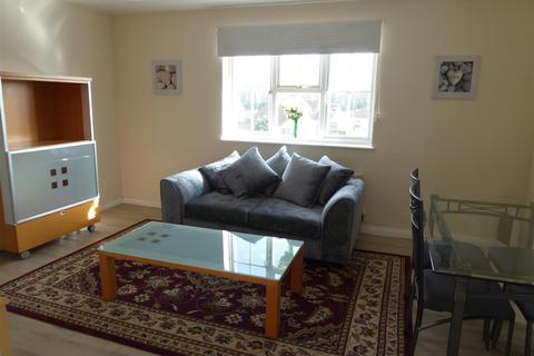 2 bedroom apartment to rent, Montefiore Avenue, Ramsgate CT11