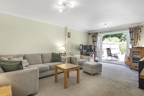 5 Chestnut Lane, Vigo, Gravesend, DA13 0TB