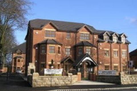 2 bedroom apartment to rent, (P1184) Oakwood 337 Manchester Rd, Clifton M27 6WE