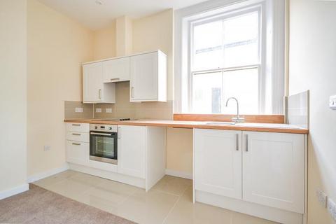 Studio to rent, 106-114 South Street, Eastbourne BN21