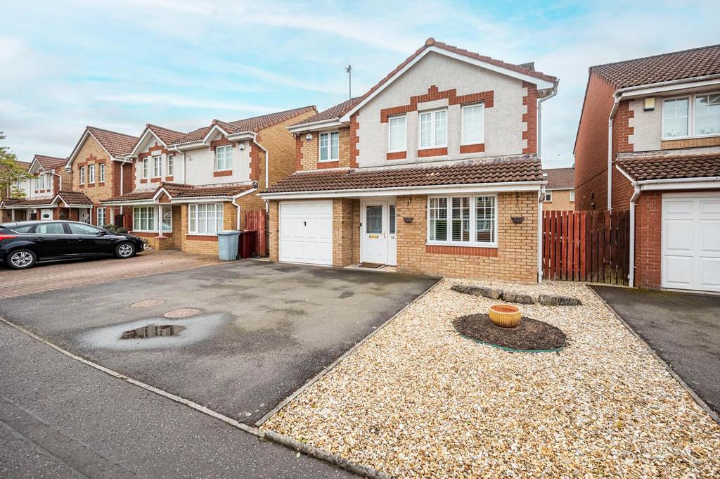 Westfarm Crescent, Cambuslang 4 bed detached house £1,750 pcm (£404 pw)