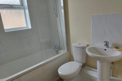 1 bedroom flat to rent, Cemetery Road, Ipswich, Suffolk