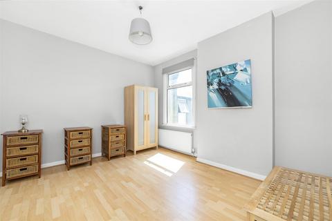 133a Parchmore Road, Thornton Heath, CR7 8LZ
