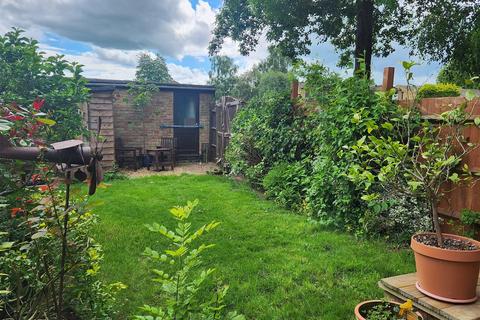 106 Millfield, New Ash Green, Longfield, DA3 8HW
