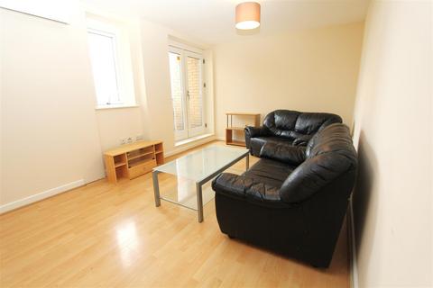 2 bedroom house to rent, Aspect 14, Elmwood Lane