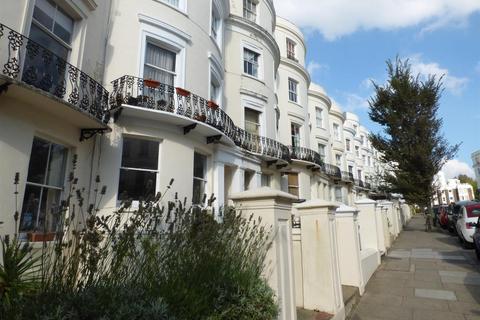 1 bedroom flat to rent, Lansdowne Place, Hove