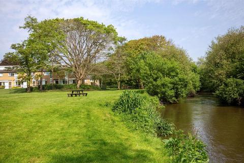 3 bedroom end of terrace house for sale, Weymede, Byfleet, West Byfleet