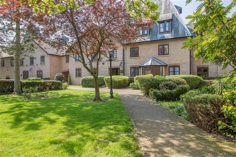 1 bedroom flat for sale, River Meads, St Margarets