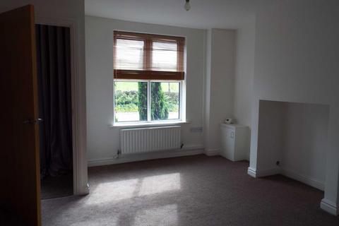 2 bedroom cottage to rent, Mount Pleasant, Bury BL9