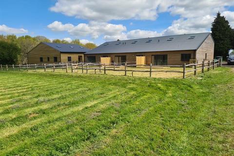 3 bedroom house to rent, Satins Hill Farm, Cranbrook TN17